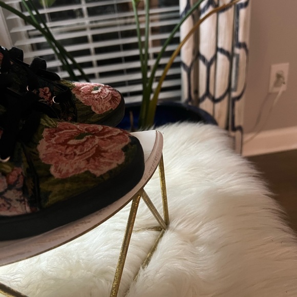 Steve Madden Floral Booties - Picture 4 of 8